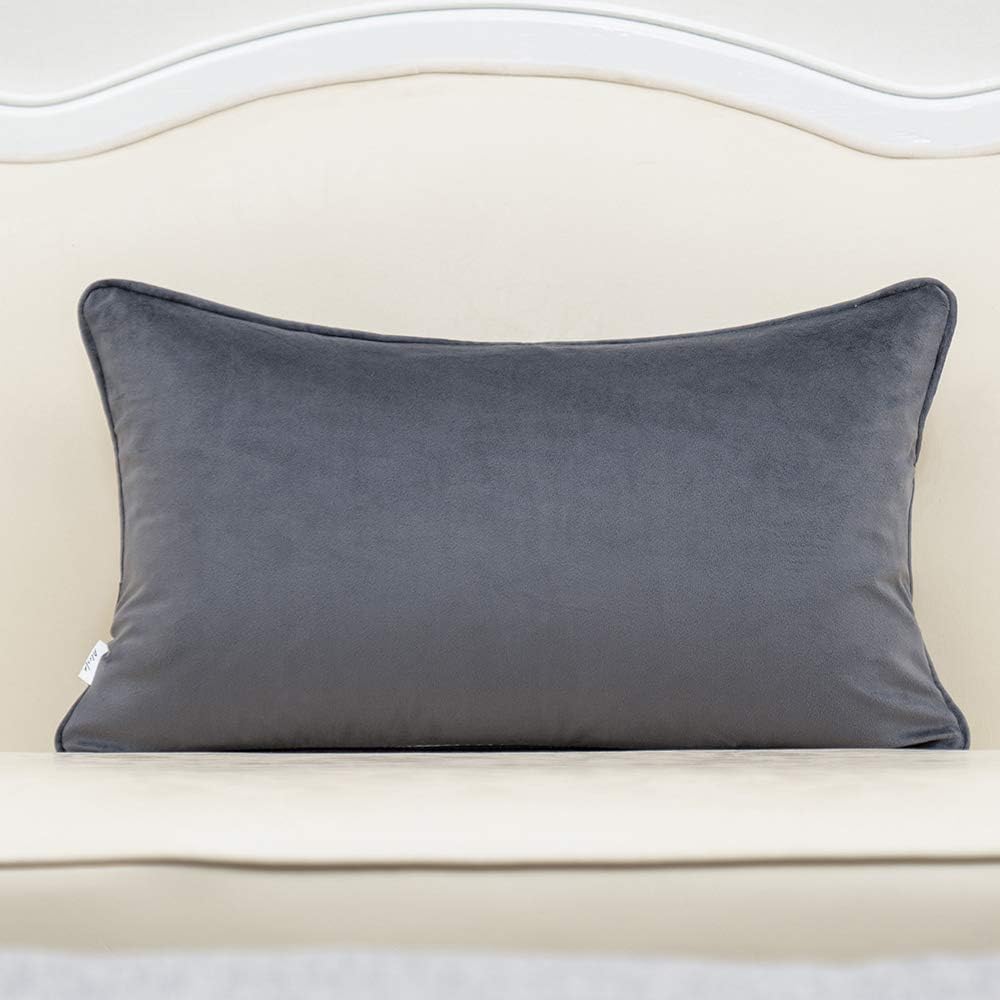 Maple Leaf Embroidered Silver-Gray Pillowcase
