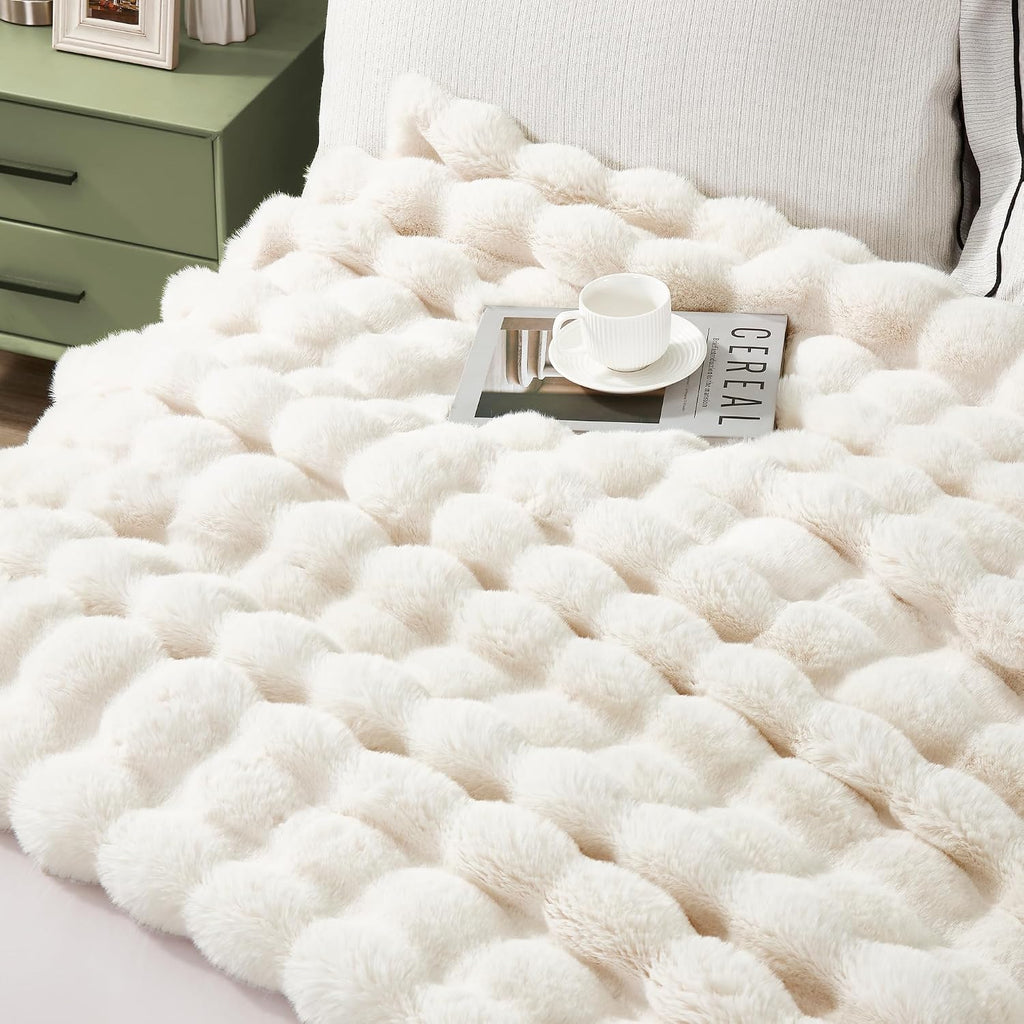 Double-sided faux fur blanket 50x60 inches, winter warm blanket