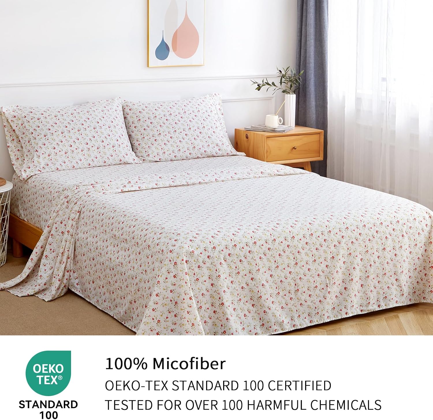 Small Ditsy Floral Print 4-Piece Silk Bedding Set