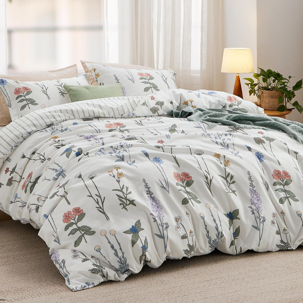 White Floral Reversible Duvet Cover